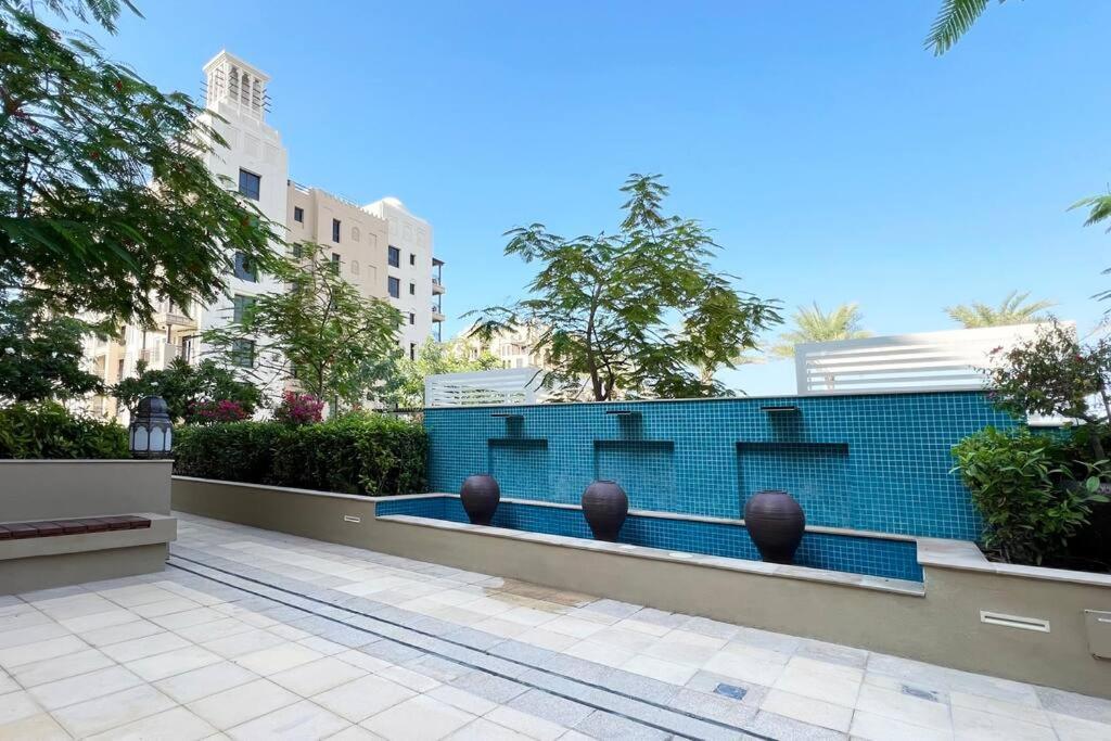 Post Modern Near Burj Al Arab अपार्टमेंट